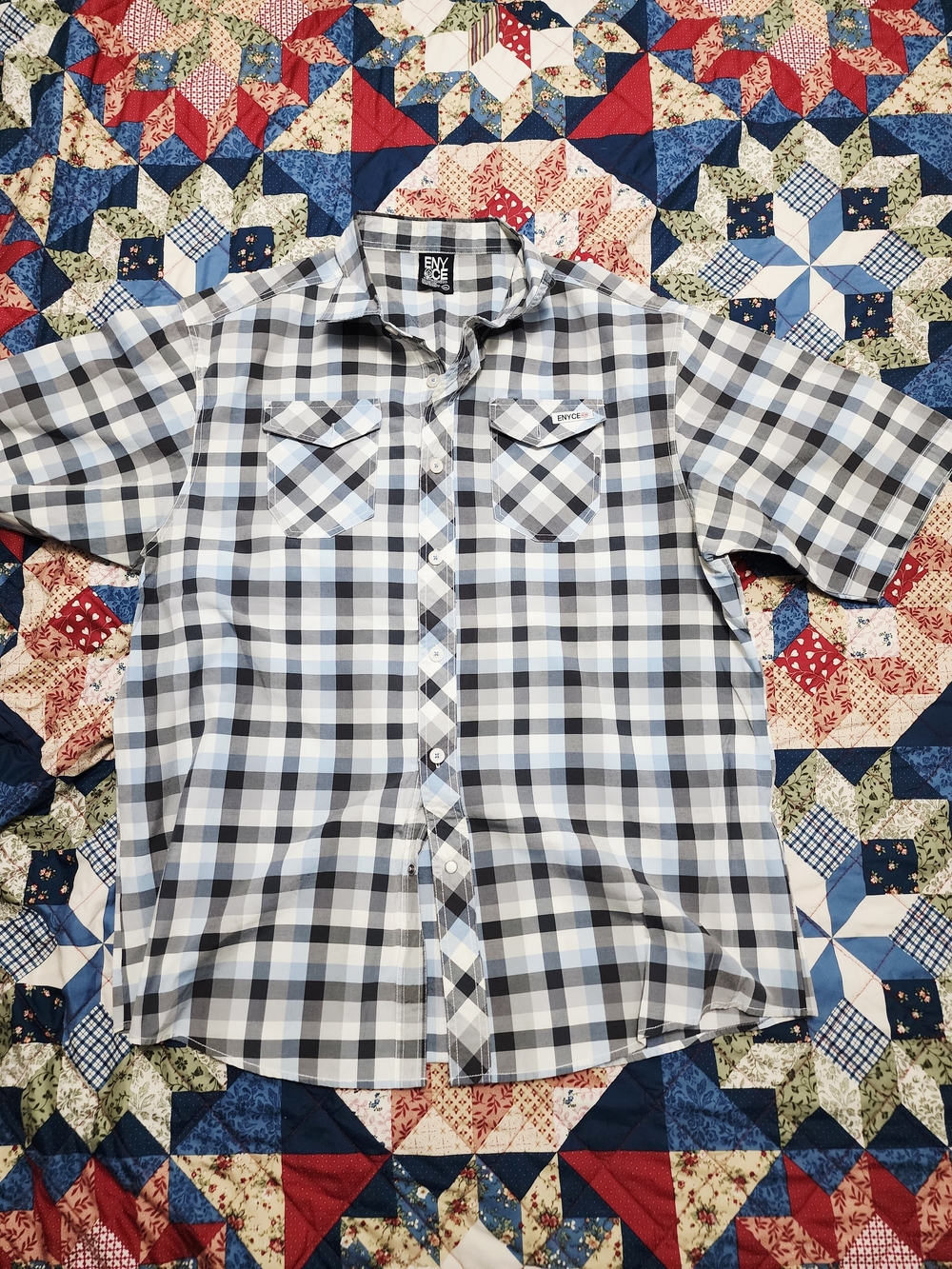 Enyce Men’s Short-Sleeve Plaid Button-Down Shirt in Black, White & Light Blue